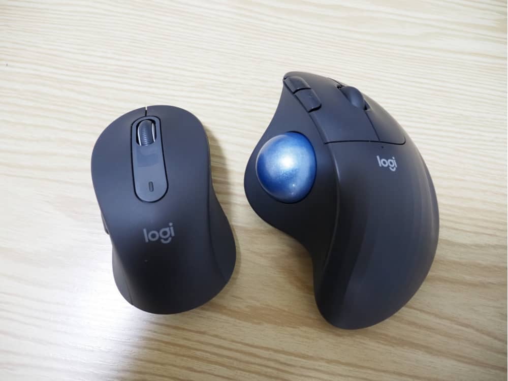 Logicool　トラックボールマウス