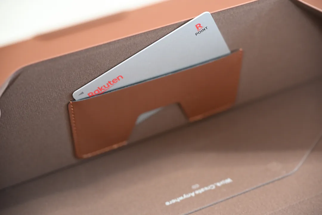 MOFT「多機能キャリーケース」レビュー｜一瞬でPCスタンドになるMacの