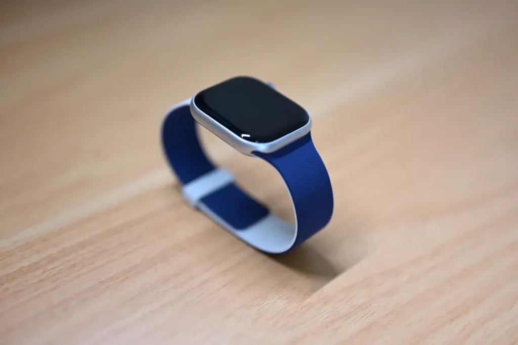 Apple Watch用マグネット式シリコンバンド