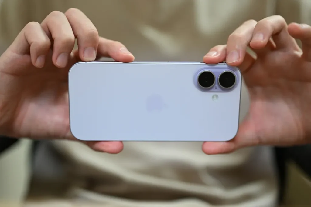 iPhone17