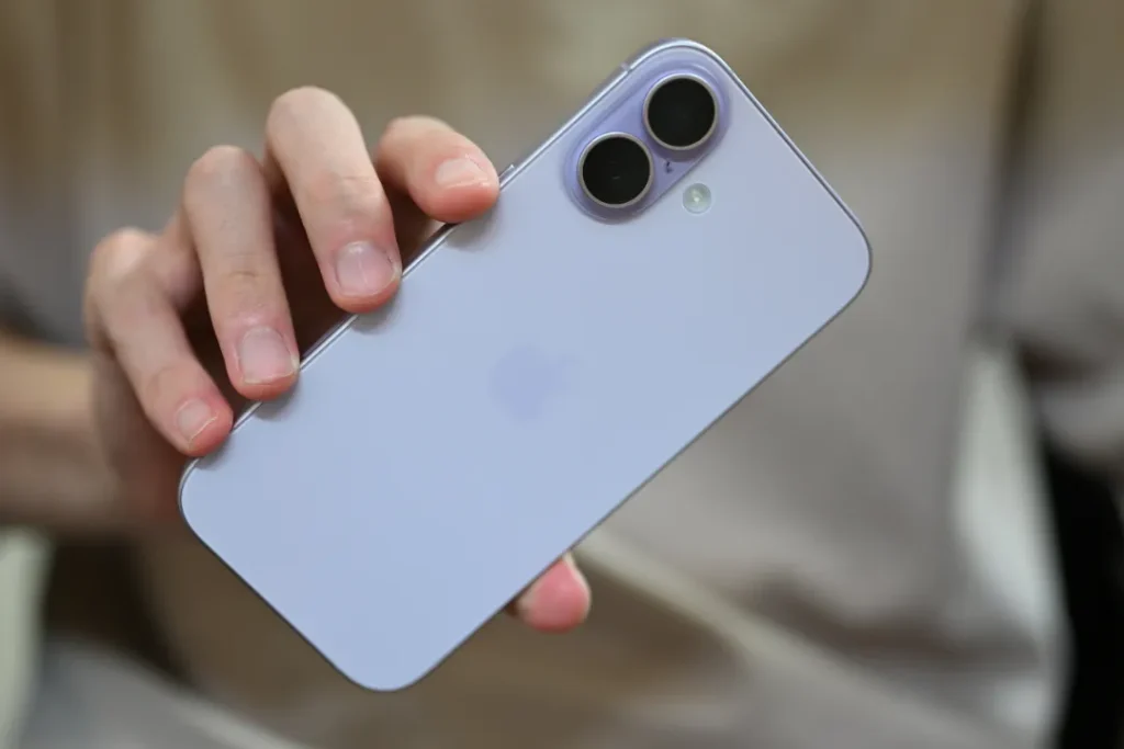 iPhone17