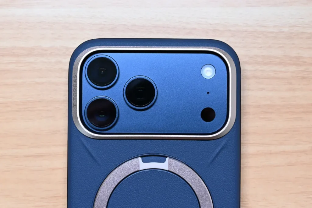 TORRAS Ostand Q3 レザートーン