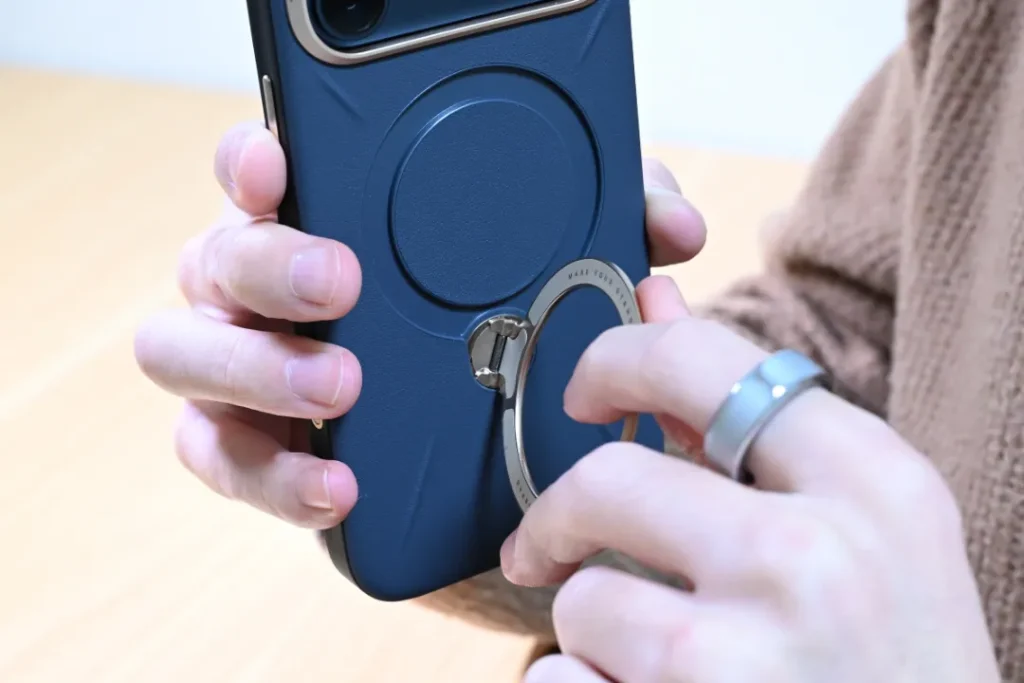 TORRAS Ostand Q3 レザートーン