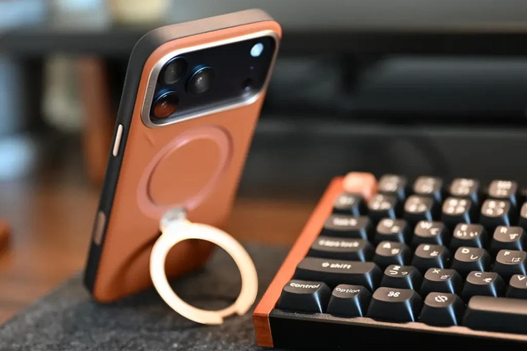 TORRAS Ostand Q3 レザートーン