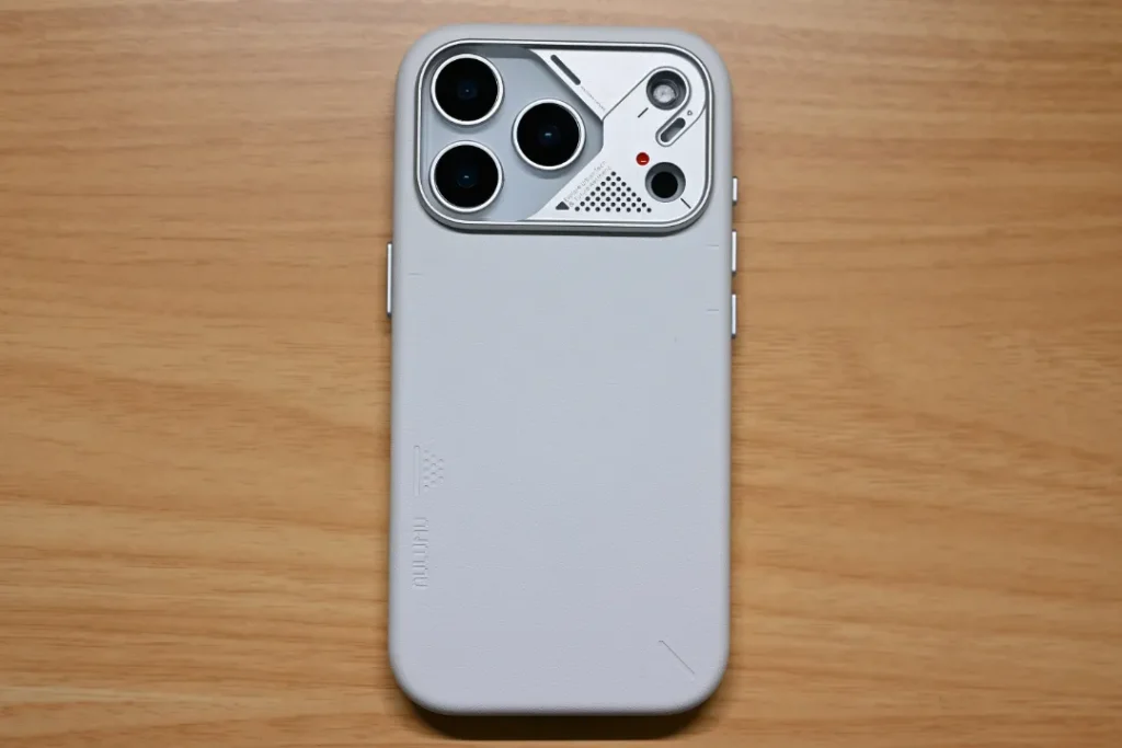 AULUMU A17 iPhone 17 Pro用ケース