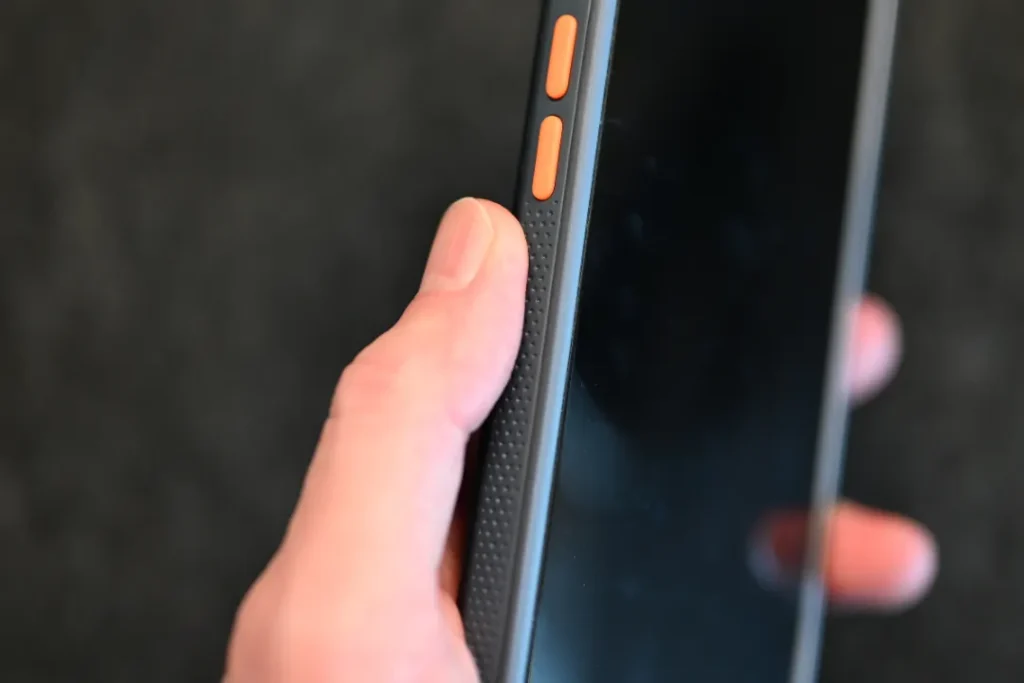 TORRAS Ostand Q3 Air