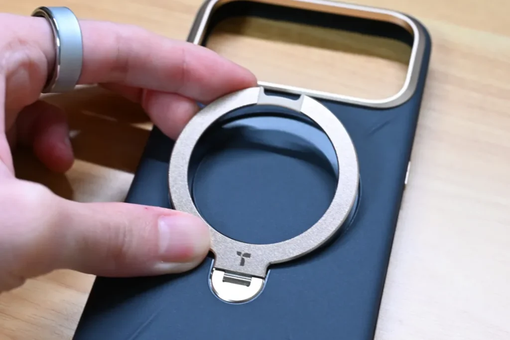 TORRAS Ostand Q3 レザートーン