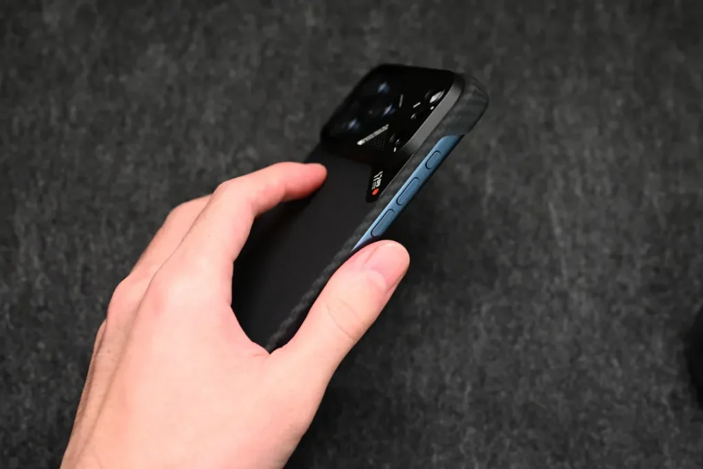 AULUMU A17 アラミド繊維ケース