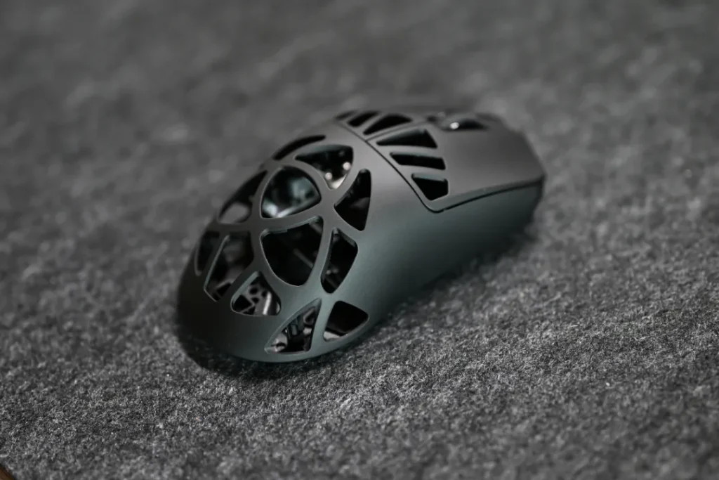 EPOMAKER CarbonX Mouse