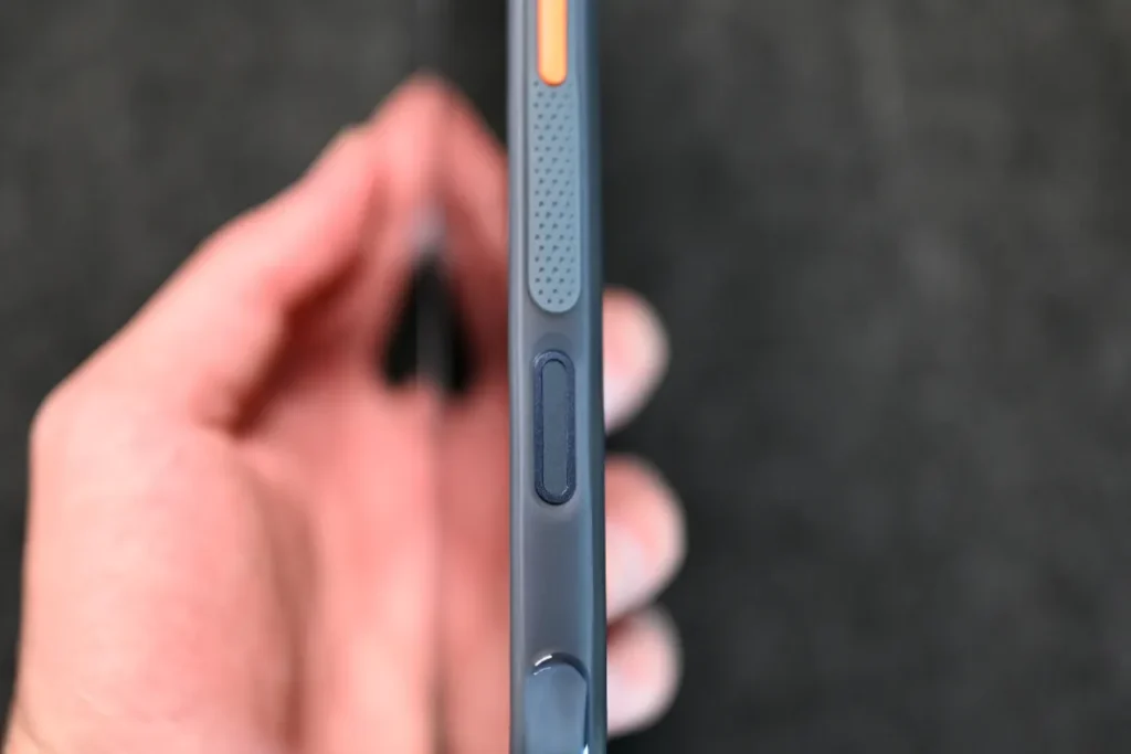 TORRAS Ostand Q3 Air