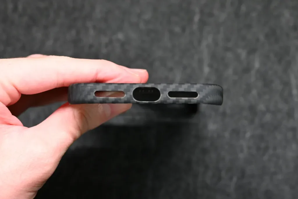 AULUMU A17 アラミド繊維ケース