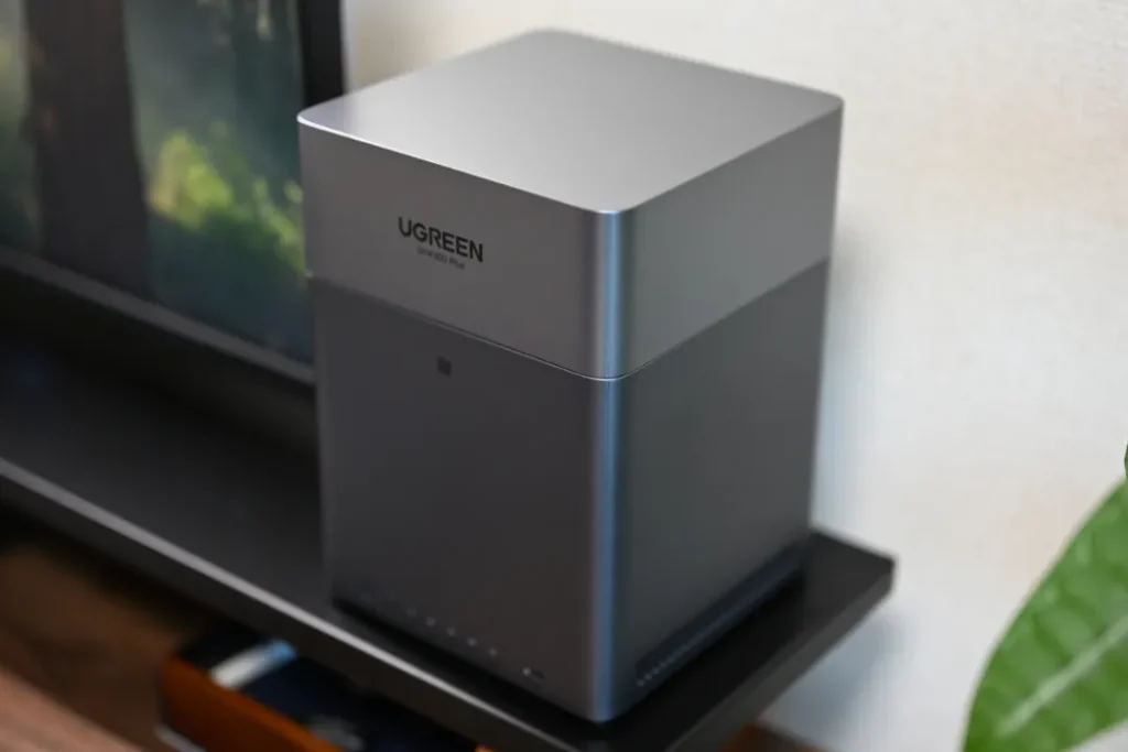 UGREEN NASync DH4300 Plus