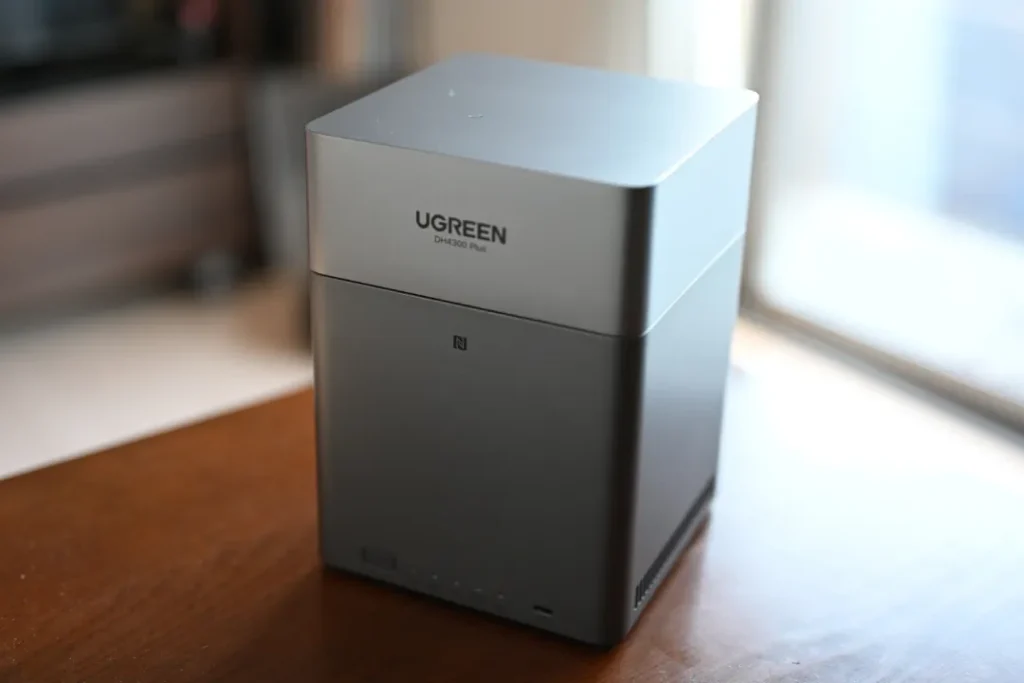 UGREEN NASync DH4300 Plus