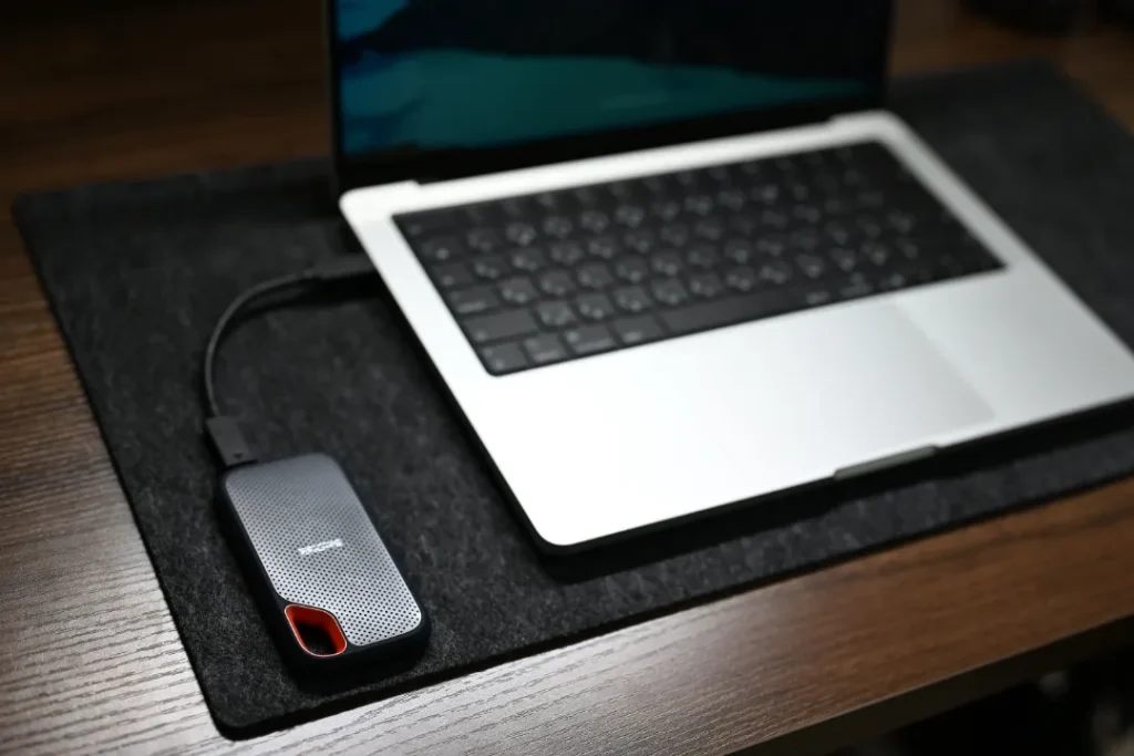 SanDisk SSD 外付け 1TB