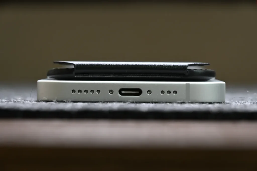 MOFT 紛失防止スマホスタンド