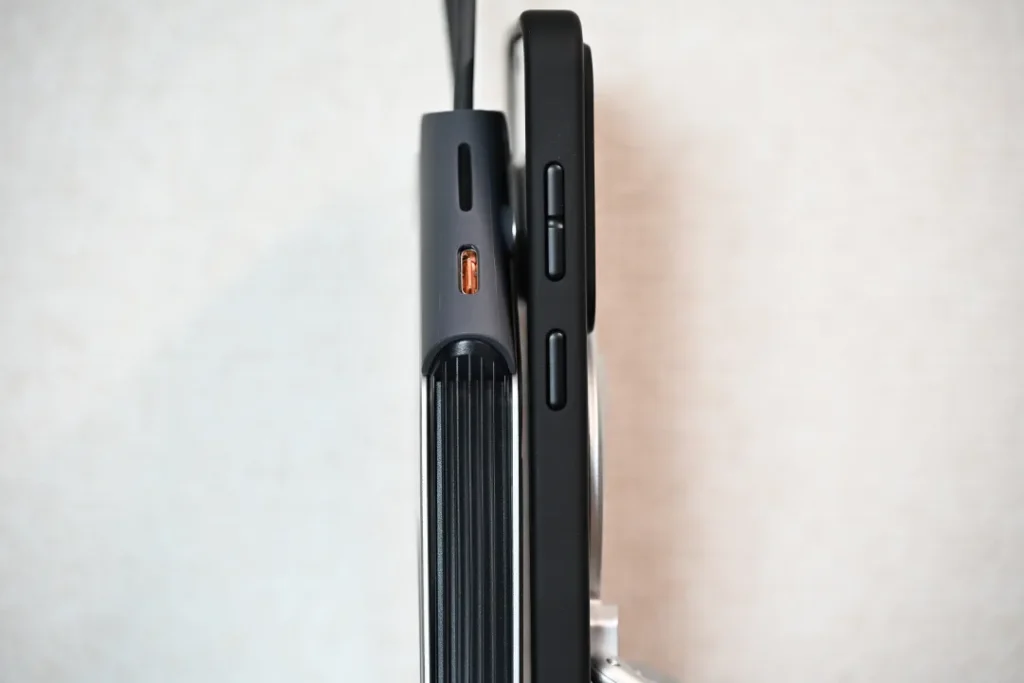 AULUMU M10 3in1 両面マグネット式モバイルバッテリー