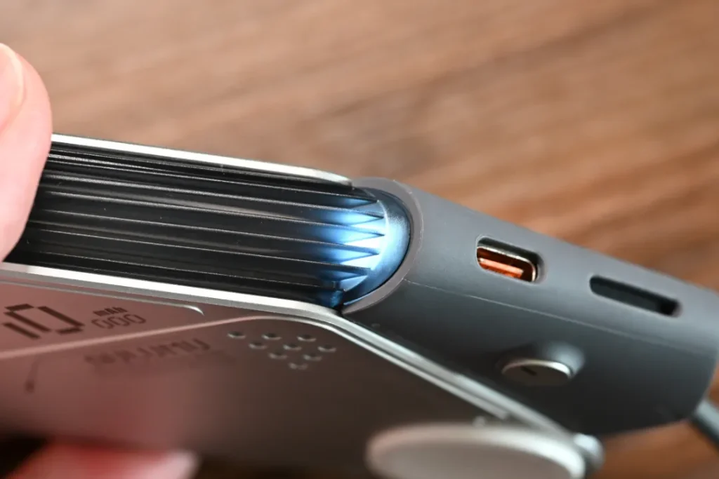 AULUMU M10 3in1 両面マグネット式モバイルバッテリー