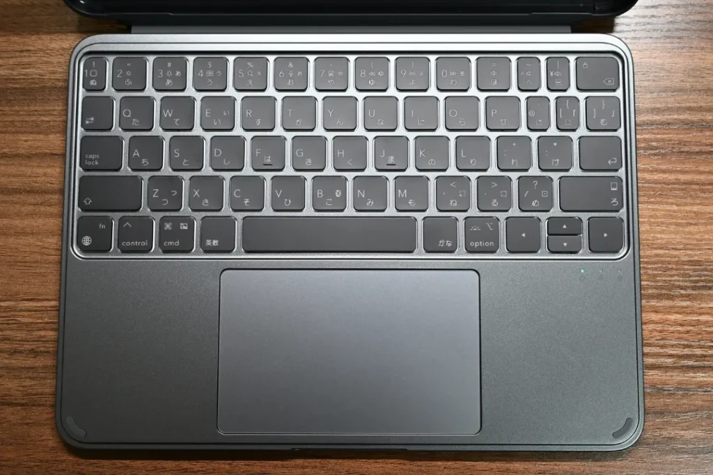 ESR Shift iPad キーボード付きケース