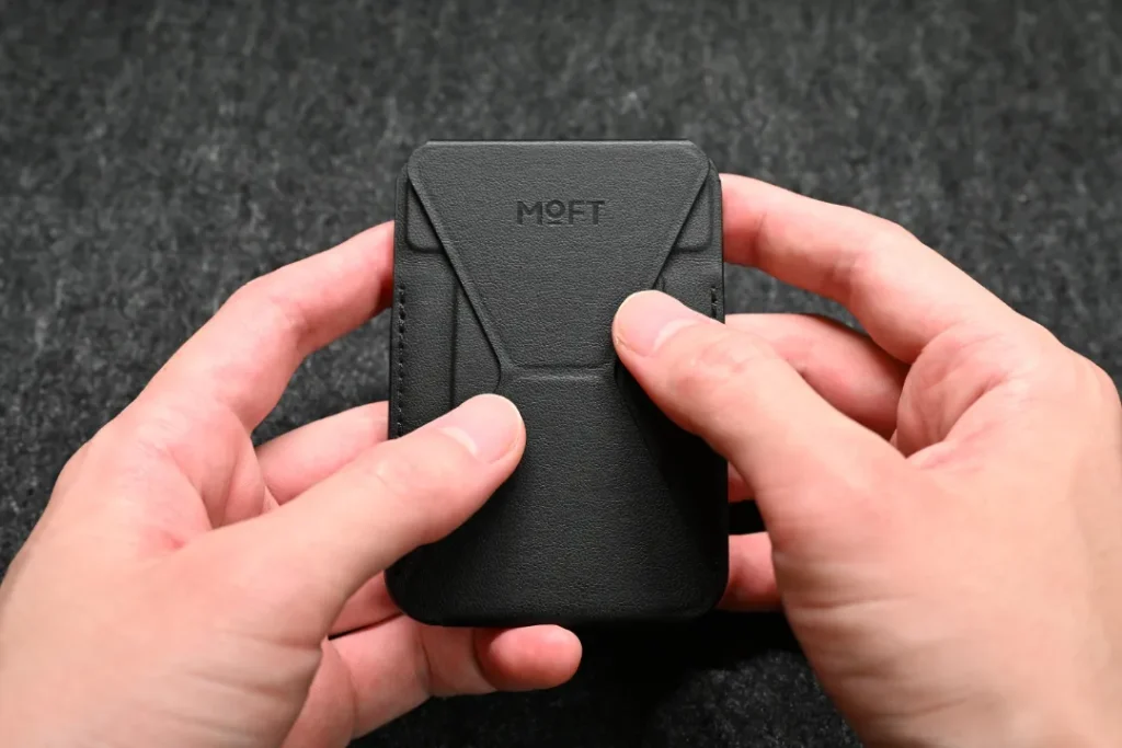 MOFT 紛失防止スマホスタンド