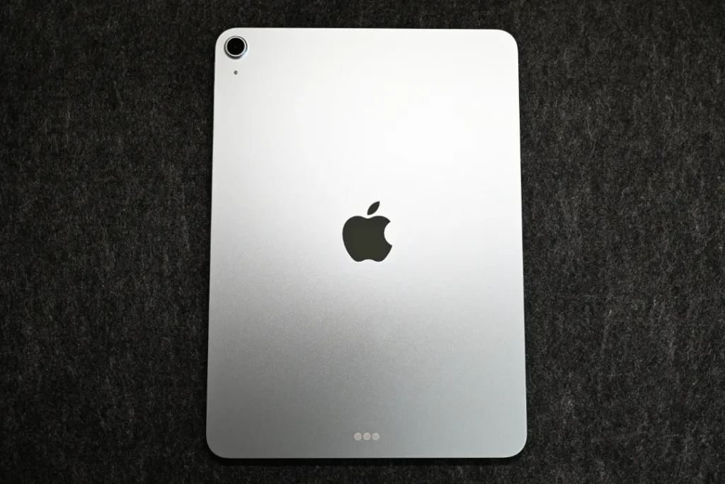 iPad Air M4