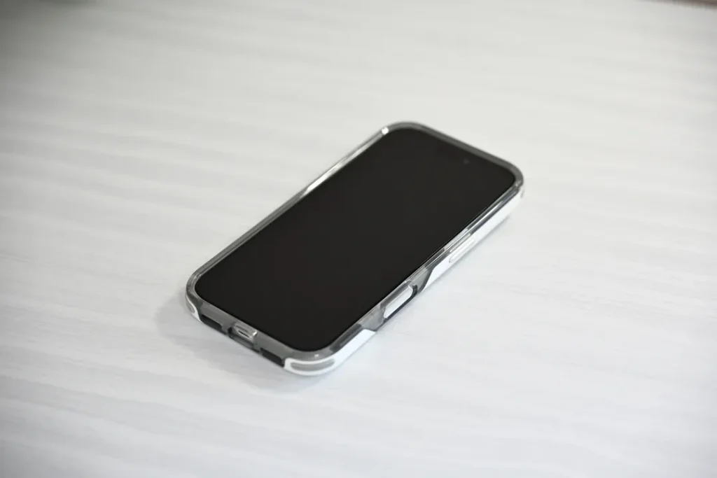 AULUMU A17 耐衝撃ケース