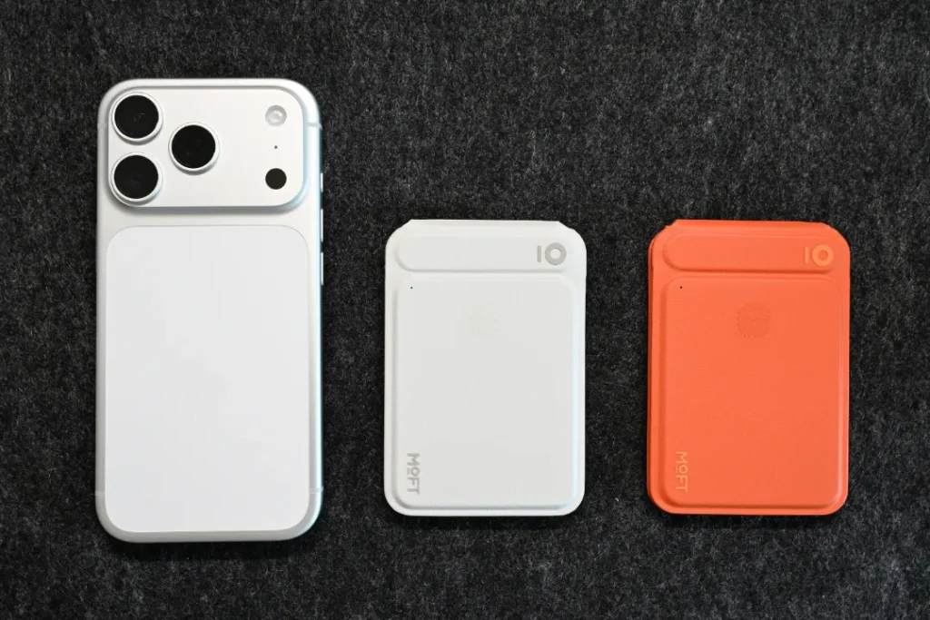 MOFT 8-in-1多機能スタンドとiPhone