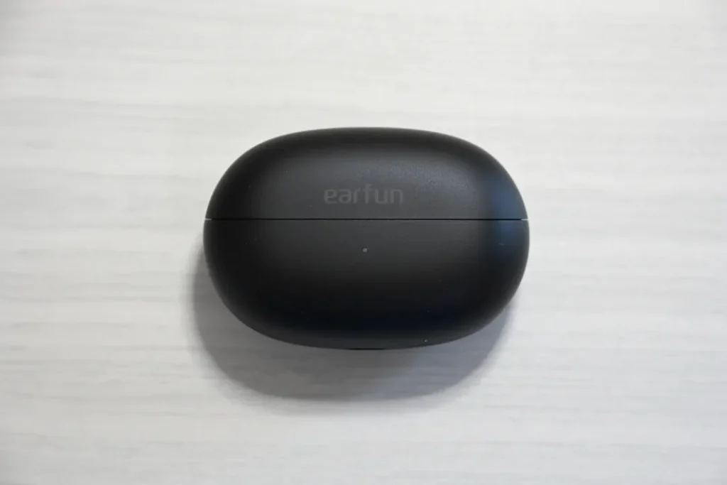 EarFun Clip 2のケース