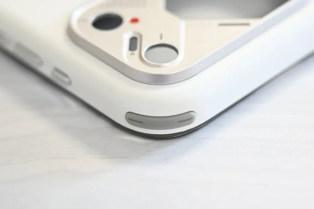 AULUMU A17 耐衝撃ケース