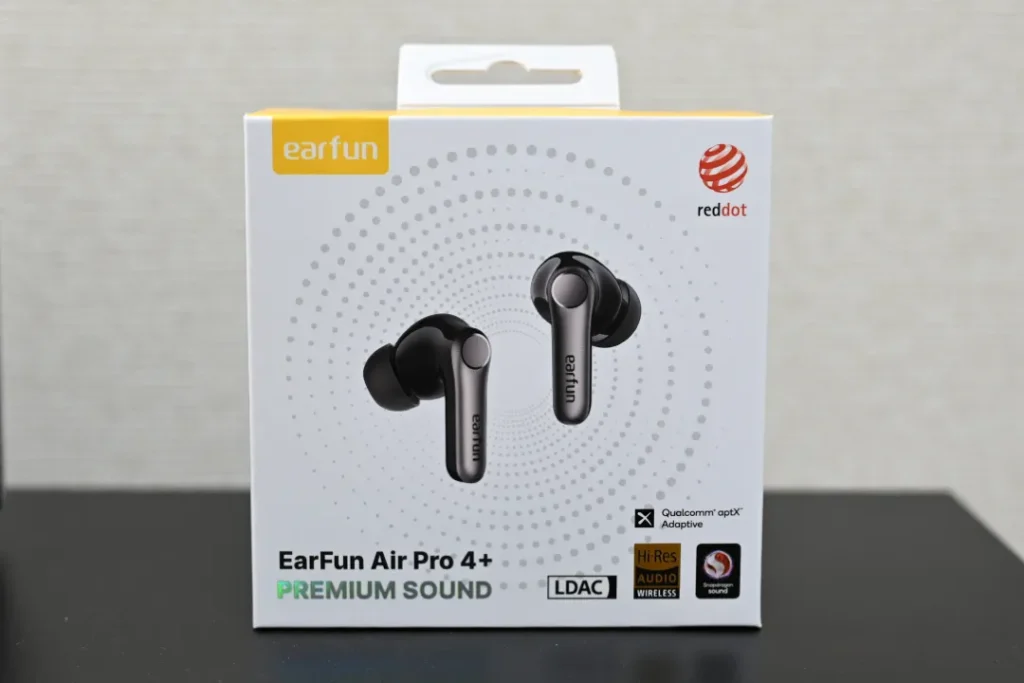 EarFun Air Pro 4+の箱