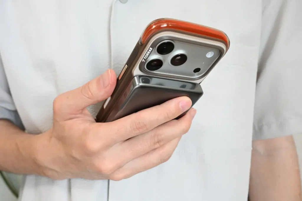MiniMag ProとiPhone