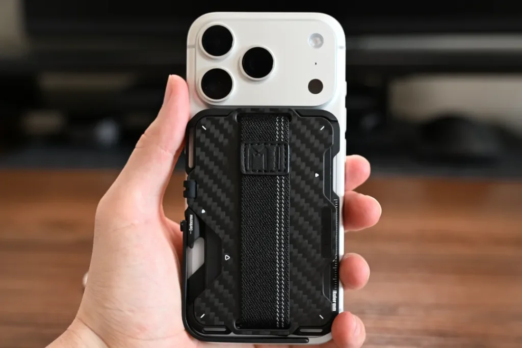 AULUMU G03とiPhone