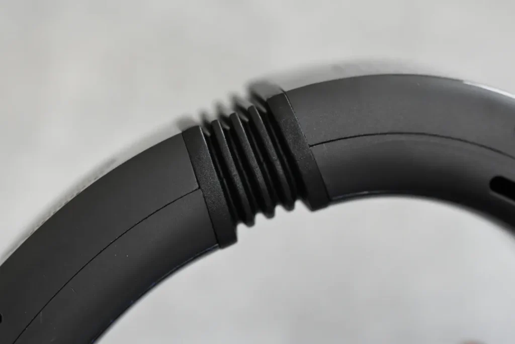 COOLiFY Cyber Foldのヒンジ部分