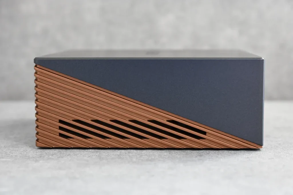 UGREEN Maxidok 17-in-1 Thunderbolt 5