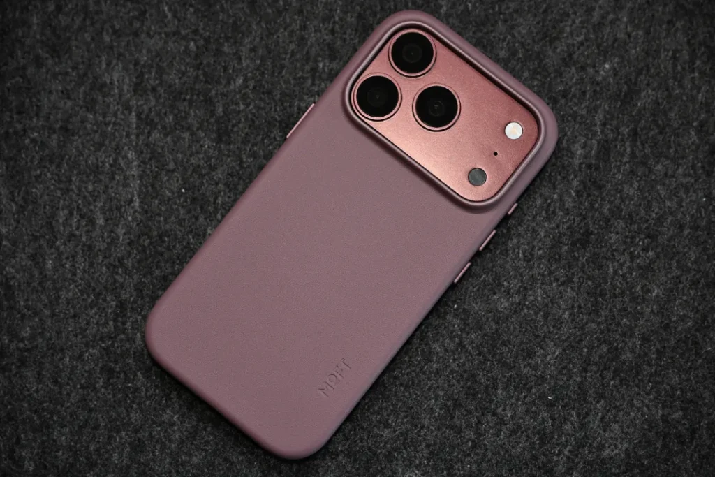iPhone 18シリーズ対応 MOVAS™レザーケース