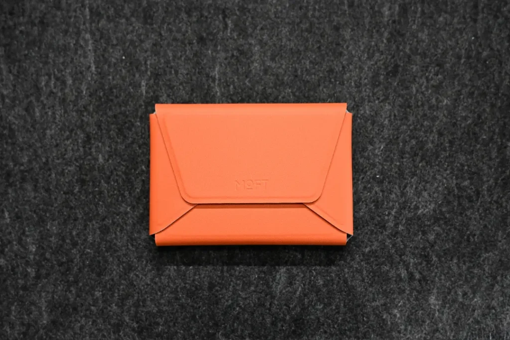 MOFT 多機能カードケース&スタンド MagSafe・紛失防止機能搭載