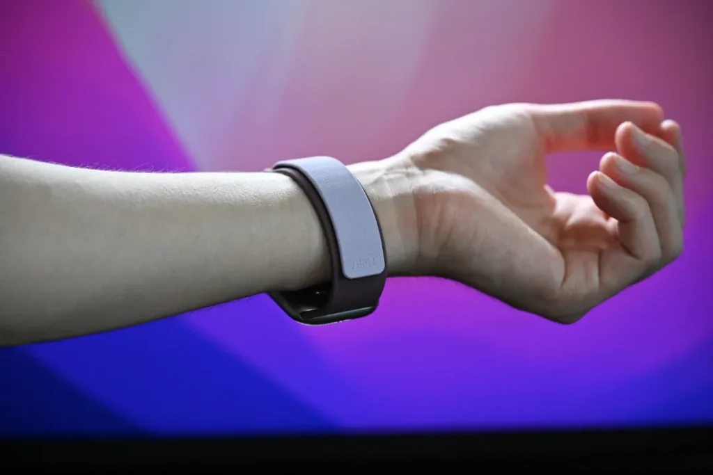 MOFT Apple Watch用マグネット式シリコンバンド Active