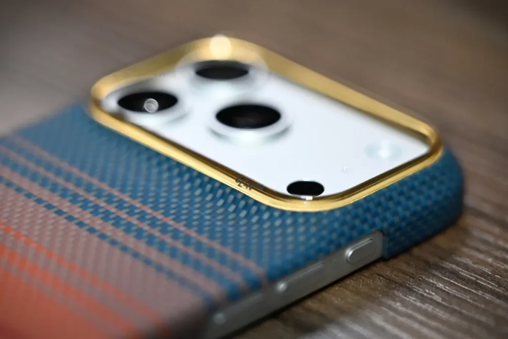 PITAKA Edge Case