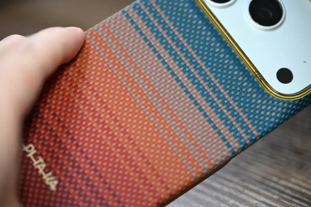 PITAKA Edge Case